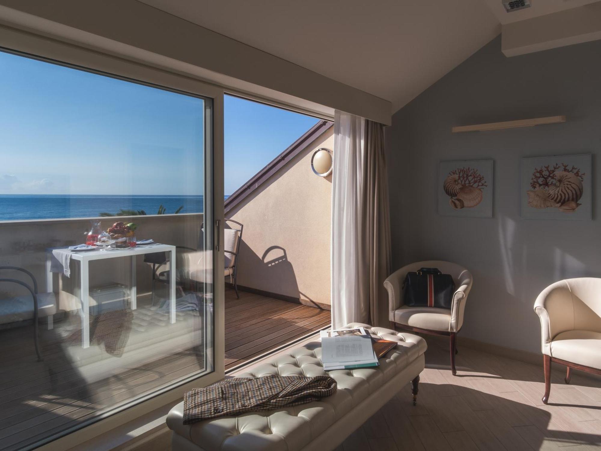 Hotel San Pietro Palace Finale Ligure Ngoại thất bức ảnh