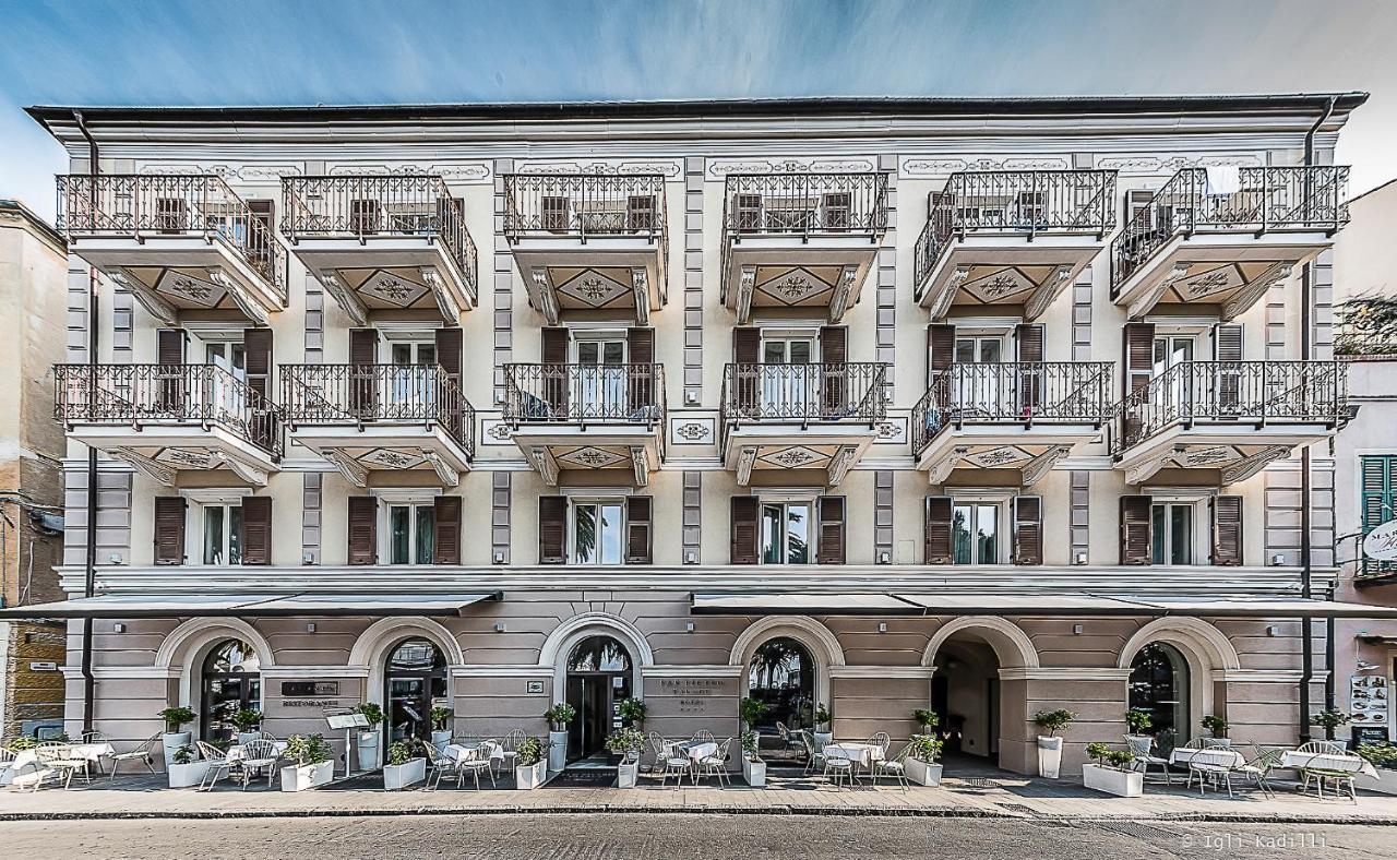 Hotel San Pietro Palace Finale Ligure Ngoại thất bức ảnh